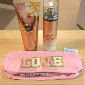 Bath & Body Works Warm Vanilla Sugar Set with Pink and Gold LOVE Pouch